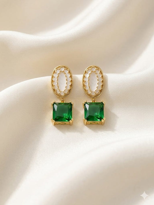 Huggie Charm earrin