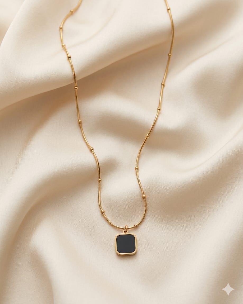 Eclipse Gold Chain Necklace