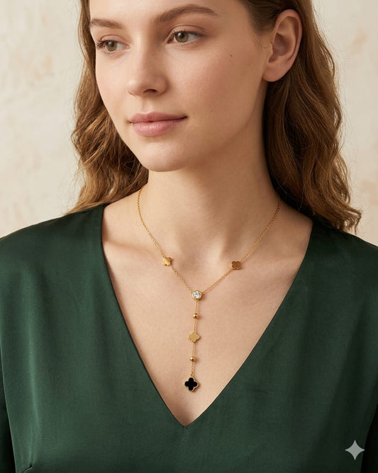 Clover-Shaped Necklace