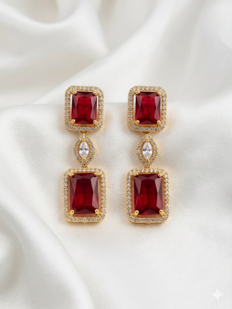 Huggie teardrop bar earring