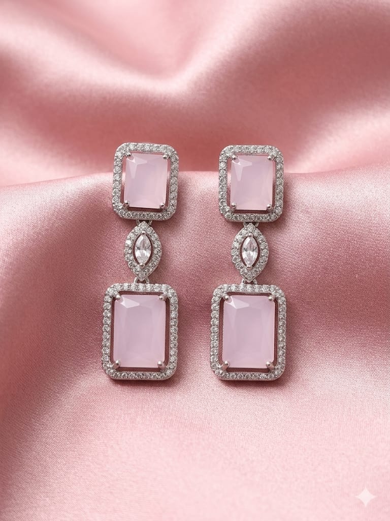 Huggie teardrop bar earring
