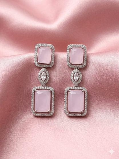 Huggie teardrop bar earring