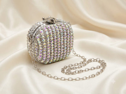 LuxeNest Clutch