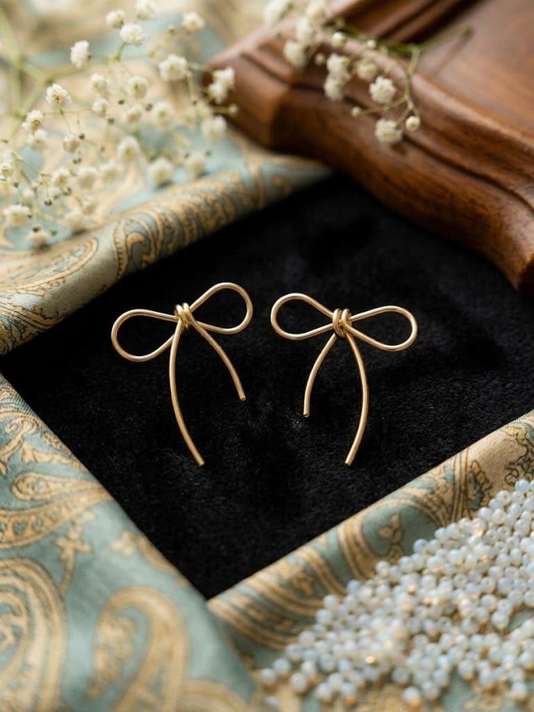 Golden luxury bow