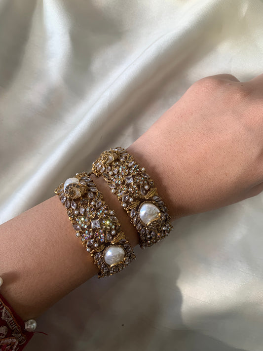 Sultana’s Secret Cuff ( 1 Piece)