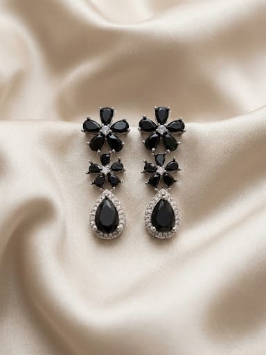 Royal Sapphire Earring