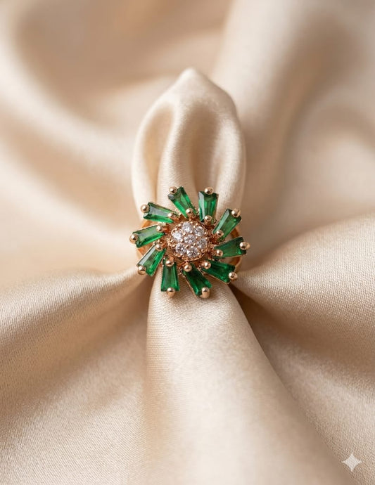 Green Radiance Finger Ring